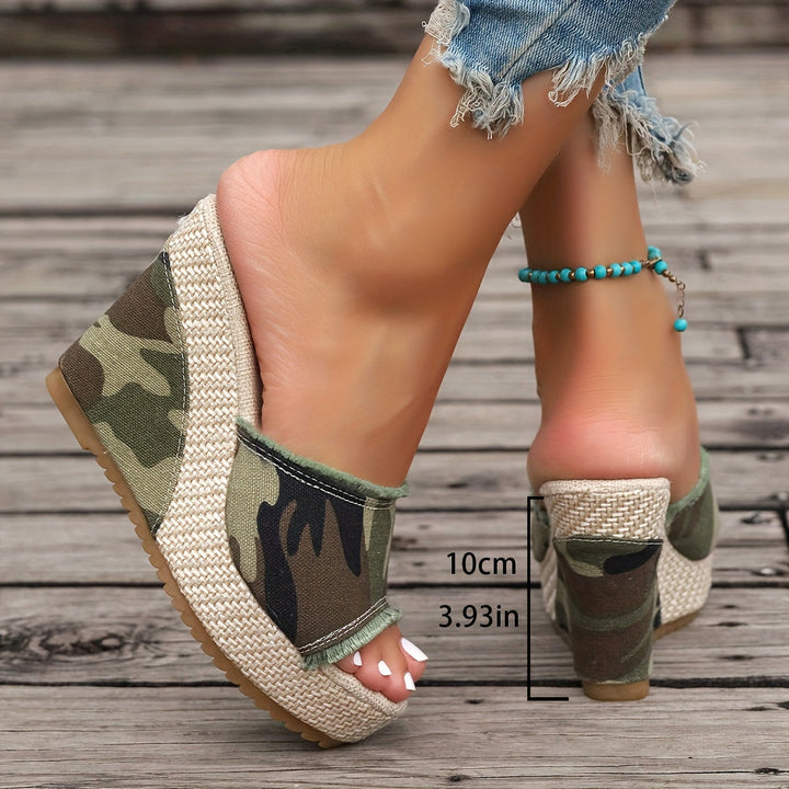 Amara | Chic & Comfortable Slides