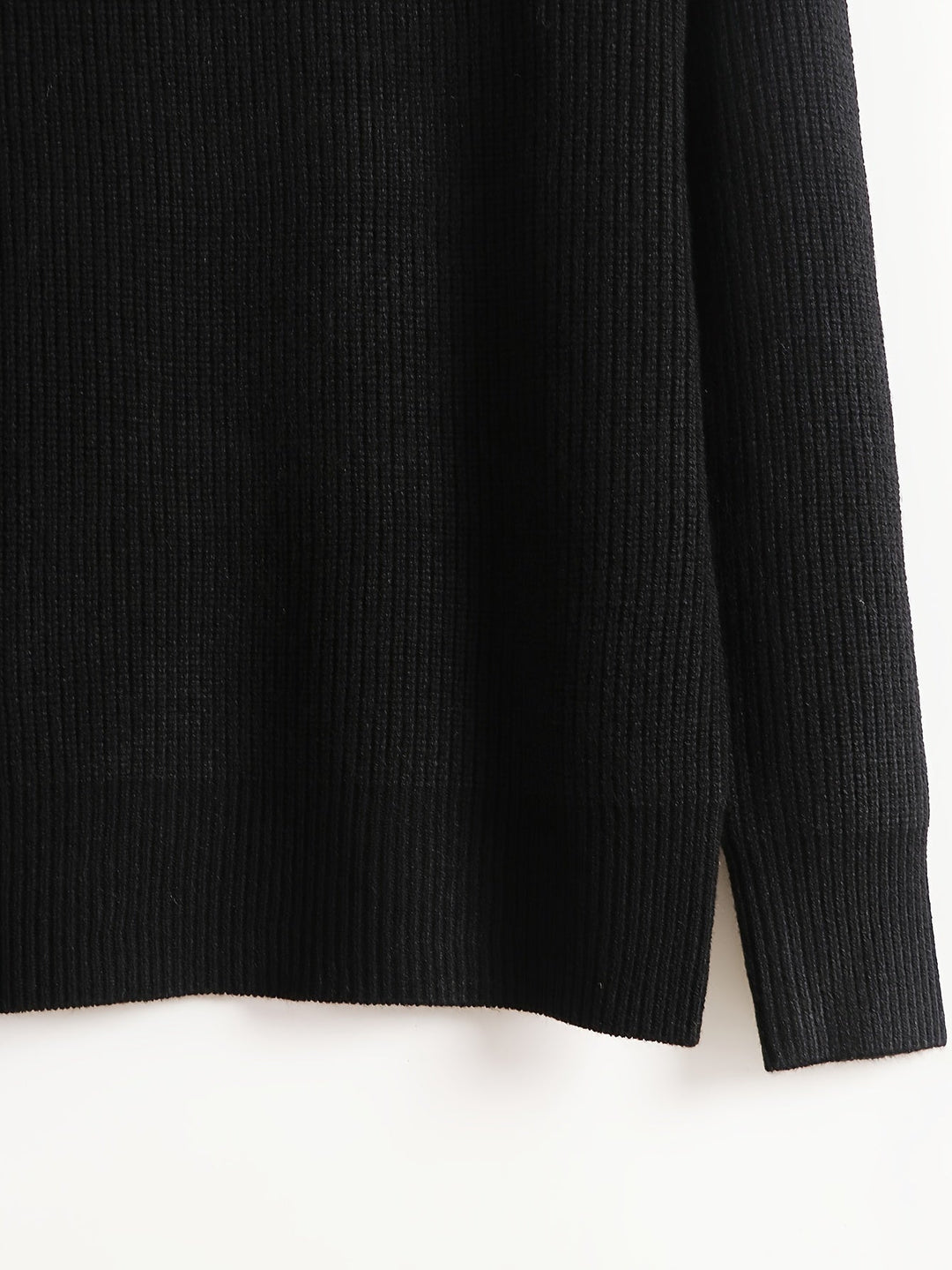 LUVAN | Trendy Men’s Sweater in Solid Color