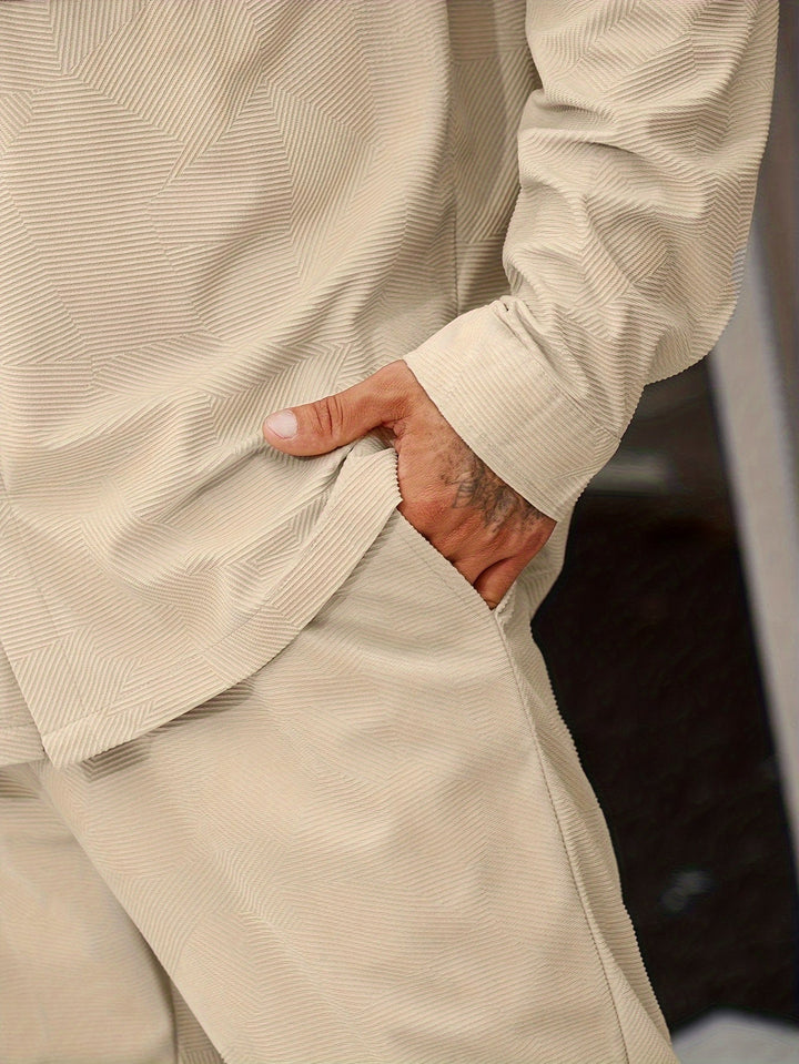 CLARIX | Tenue d'été décontractée avec chemise à col cranté et pantalon